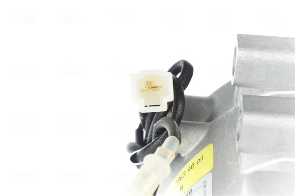 Compressor de aparelho de ar condicionado Mazda 323 BA