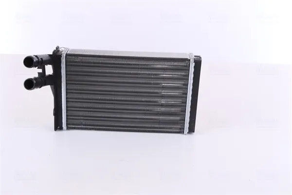 Radiador de forno (de aquecedor) 70221 Nissens
