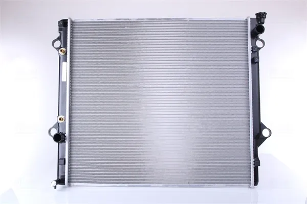 Radiador de esfriamento de motor 646822 Nissens