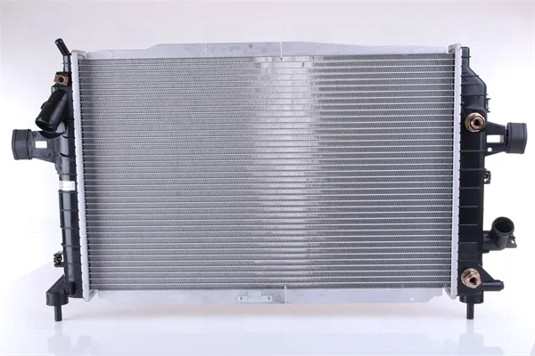 Radiador de esfriamento de motor 63115A Nissens