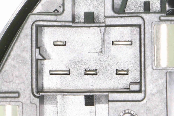 V15031935 Vemo