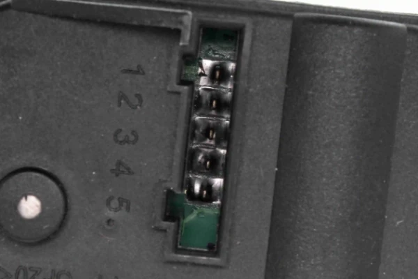 V10771002 Vemo