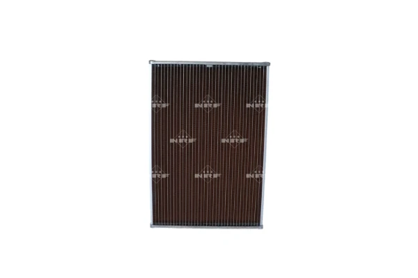 21400G9603 Nissan radiador de esfriamento de motor