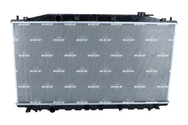 Radiador de esfriamento de motor 550046 NRF