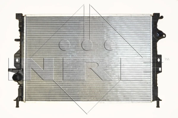 Radiador de esfriamento de motor para Ford Focus (CB8)