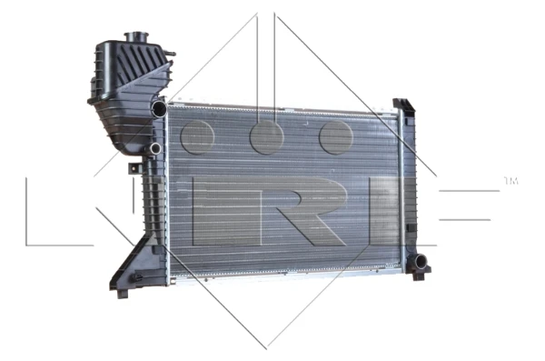 Radiador de esfriamento de motor на Mercedes Sprinter (903)