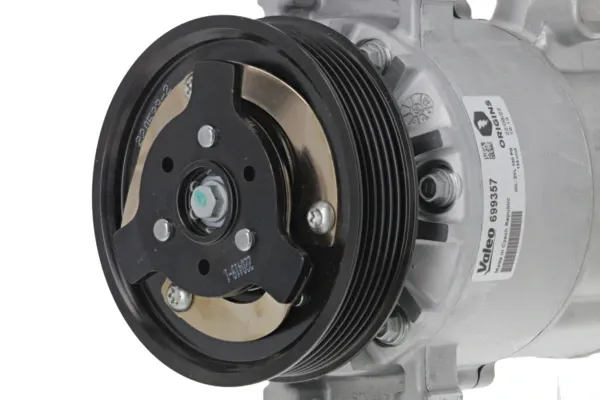 Compre Compressor de aparelho de ar condicionado Volkswagen Passat CC B6 357