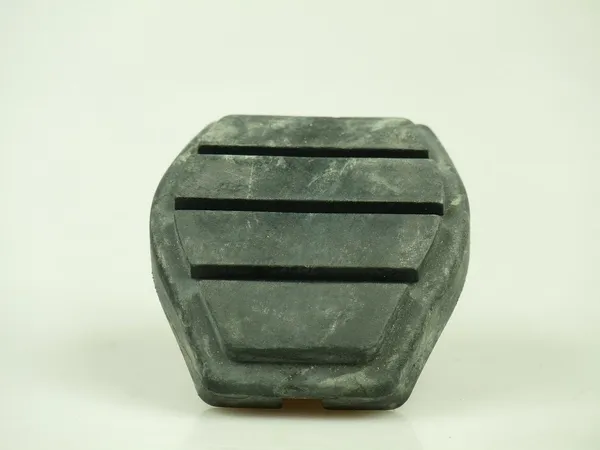 Placa sobreposta de pedal do freio 600176 Hutchinson