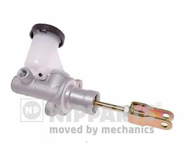 Cilindro mestre de embraiagem para Nissan Maxima (A32)