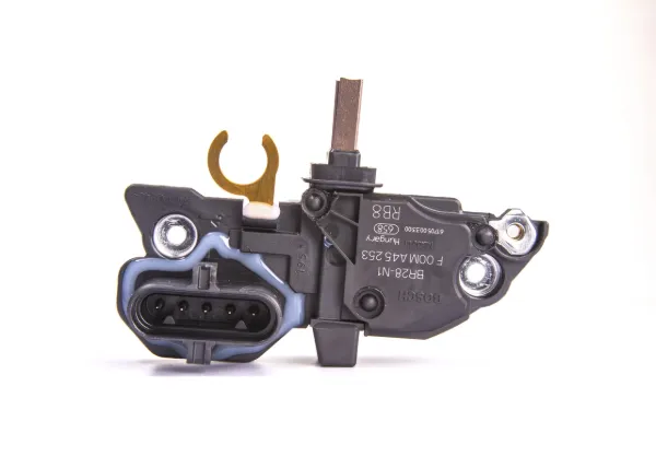 Relê-regulador do gerador (relê de carregamento) F00MA45253 Bosch