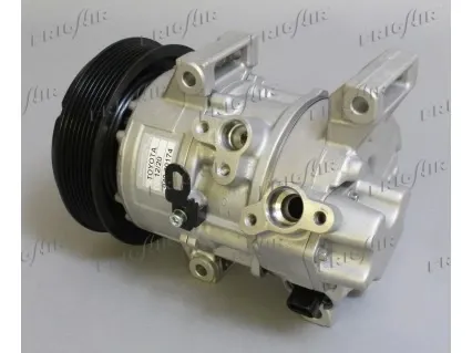 Compressor de aparelho de ar condicionado Toyota Corolla R10