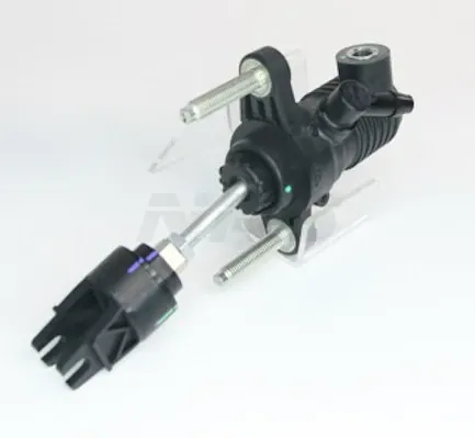 Cilindro mestre de embraiagem Toyota Hilux GUN12, GUN13