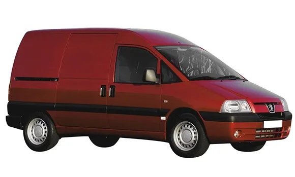 Pára-choque dianteiro Fiat Scudo 220L