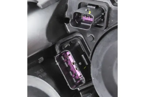 Luz direita LPR011 Magneti Marelli