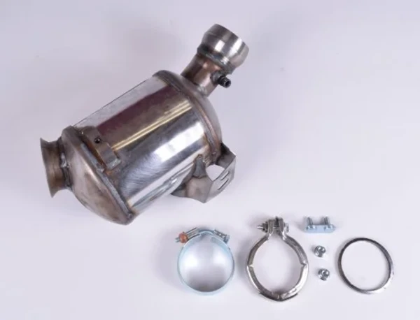 Filtro de partículas do sistema dos gases de escape на Mercedes E (W212)