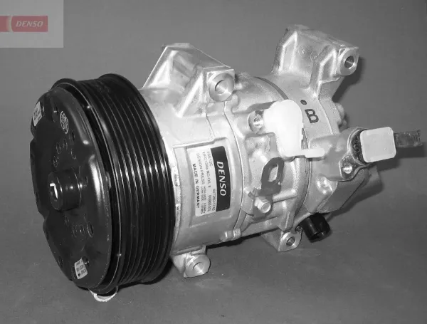 Compressor de aparelho de ar condicionado Toyota Corolla R10