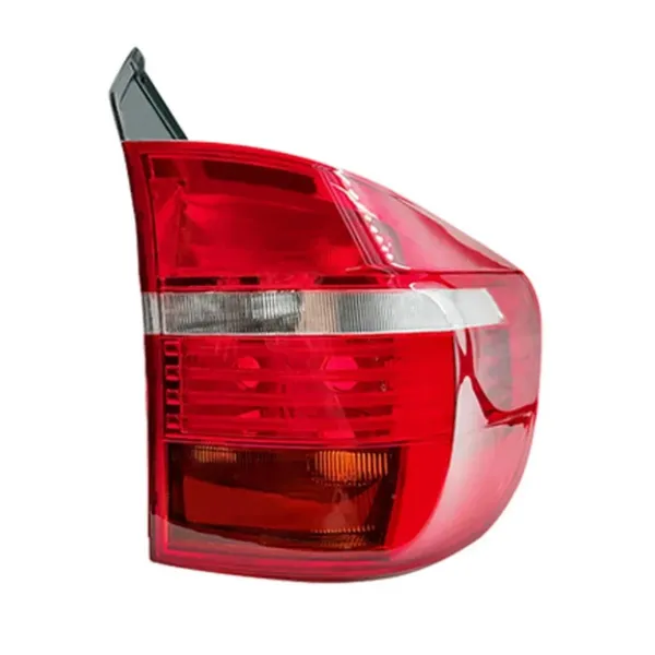 Lanterna traseira direita externa 63217200818 BMW