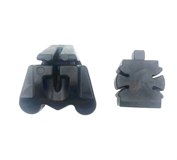 Consola (coxim de fixação) inferior do radiador 17117598791 BMW