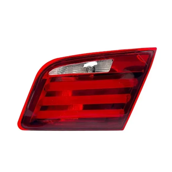 Lanterna traseira direita interna 63217203226 BMW