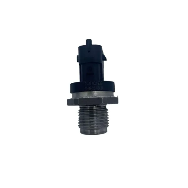 Sensor de pressão de combustível V837079434 Fendt