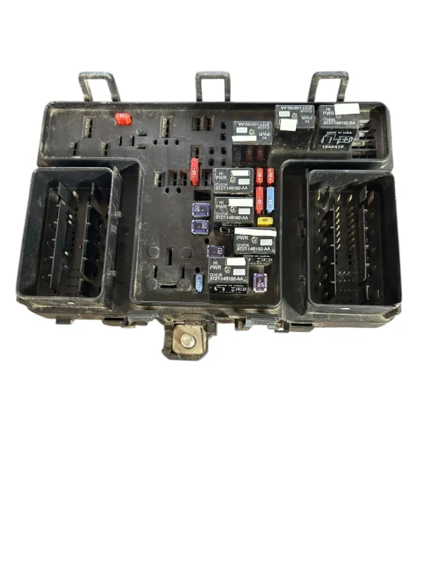 Unidade de dispositivos de segurança Ford Explorer U5