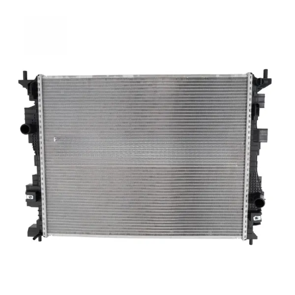 Radiador de esfriamento de motor MX6Z8005B Ford