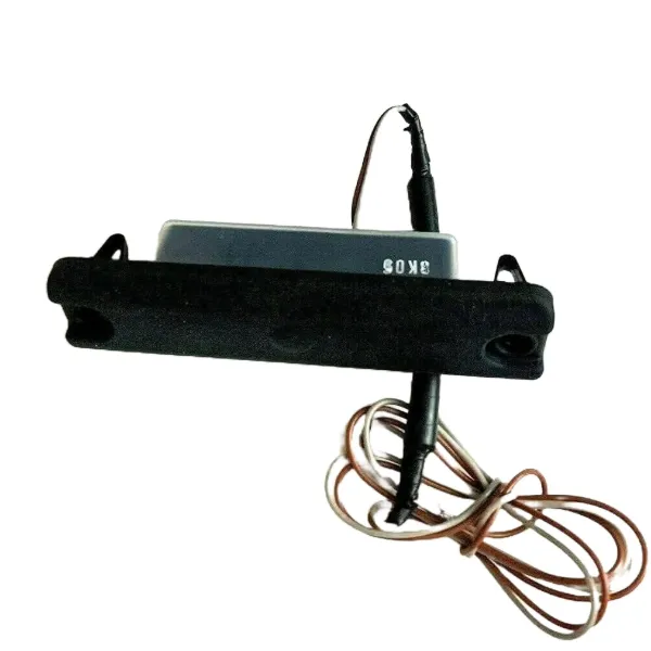 Puxador externo de tampa de porta-malas (de 3ª/5ª porta traseira) 812602W500 Hyundai/Kia