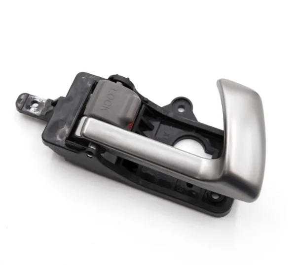 Maçaneta interna direita de braço da porta dianteira 826202B010J4 Hyundai/Kia