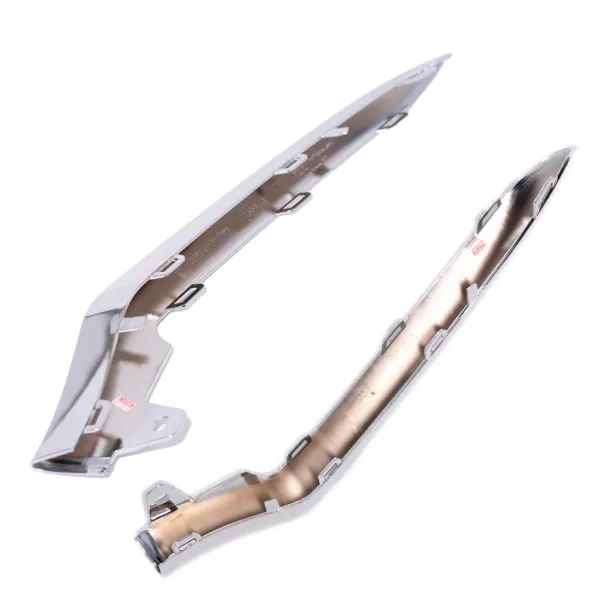 Moldura direita do pára-choque dianteiro A2128852874 Mercedes