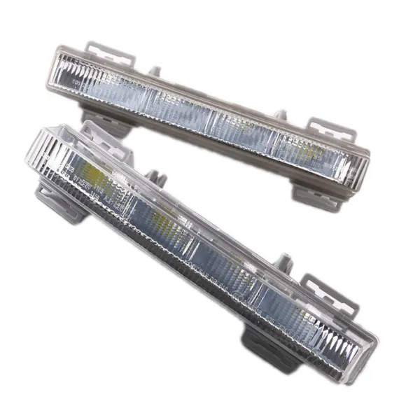 Luzes máximas esquerdas A0999068101 Mercedes