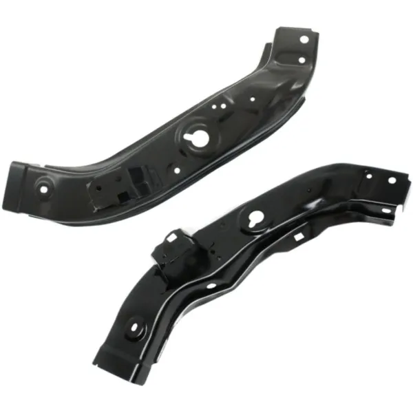 Suporte direito do radiador (painel de montagem de fixação das luzes) 5256C260 Mitsubishi