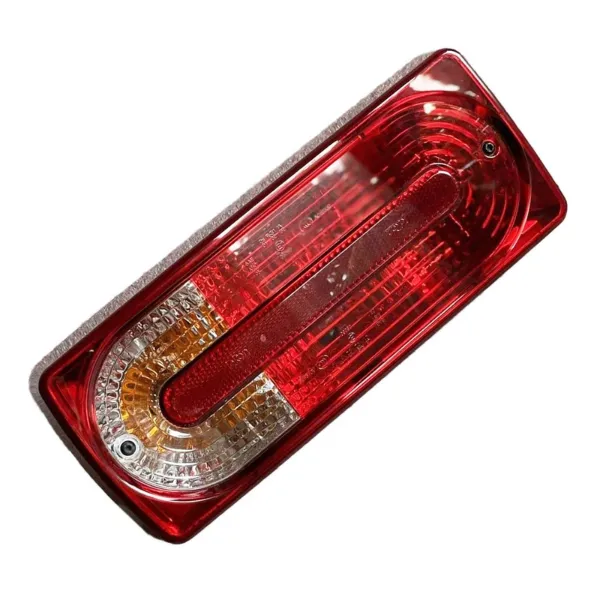 Lanterna traseira esquerda A4638201964 Mercedes