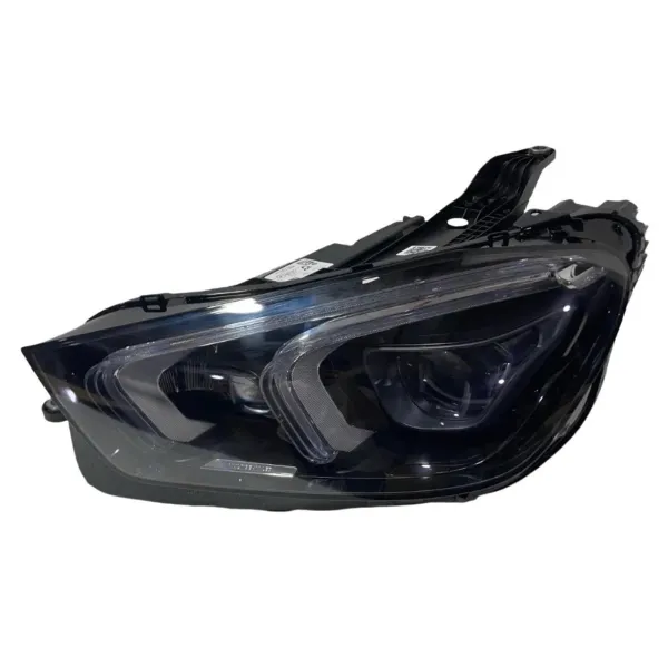 Luz esquerda A1679064104 Mercedes