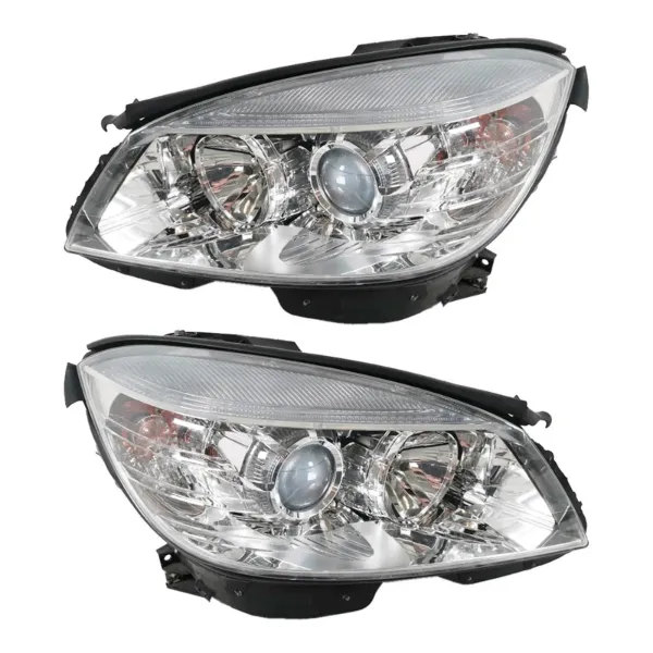 Luz esquerda A2049065103 Mercedes