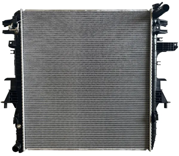 Radiador de esfriamento de motor Nissan Patrol Y62
