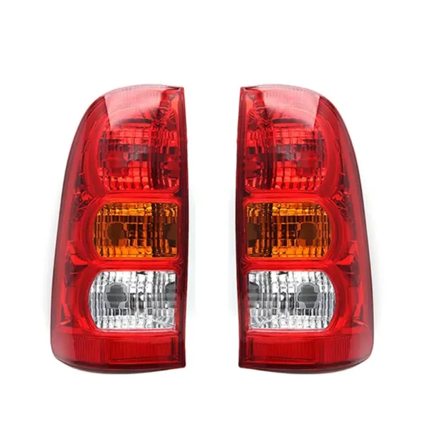 Lanterna traseira direita 815500K010 Toyota