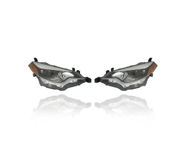 Luz esquerda 8115002E60 Toyota