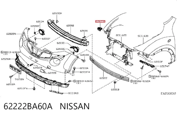 Consola externa direita do pára-choque dianteiro 62222BA60A Nissan/Infiniti