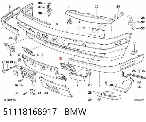 Grelha esquerda do pára-choque dianteiro 51118168917 BMW
