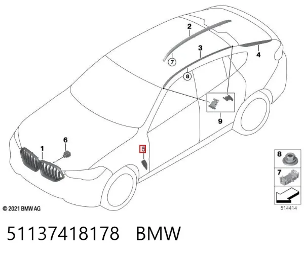 Moldura do pára-lama dianteiro direito 51137418178 BMW