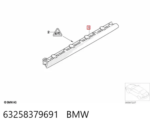 Sinal de parada traseiro adicional BMW 7 E65, E66, E67