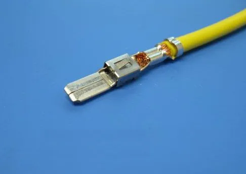 Fios isolados da seção de motor 000979302E VAG