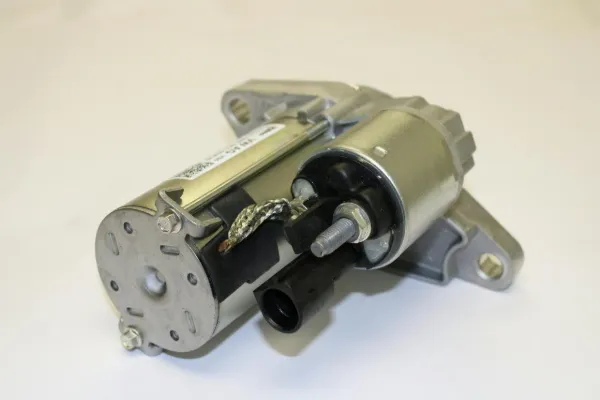 Motor de arranco 02T911024N VAG