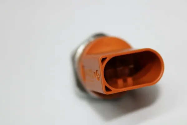 Sensor de pressão de combustível 06J906054B VAG