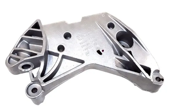 Consola de coxim (apoio) direita de motor 06K199207A VAG