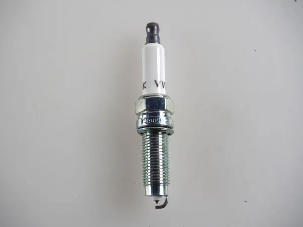 Vela de ignição 101905622A VAG
