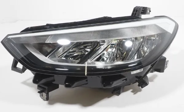 Luz esquerda 10B941029A VAG