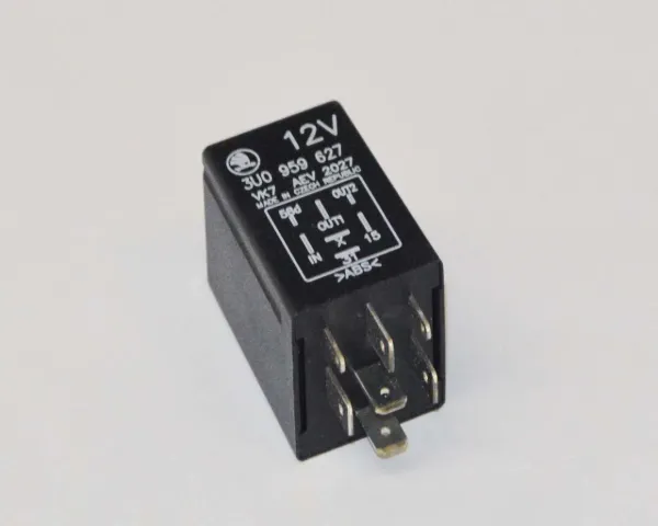 Relê de aquecimento de vidro traseiro 3U0959627 VAG