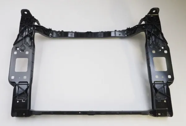 Suporte do radiador montado (painel de montagem de fixação das luzes) 4KE805594 VAG