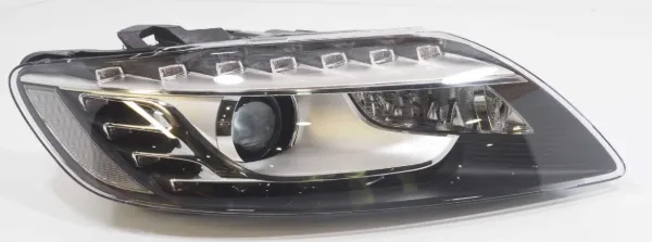 Luz direita 4L0941030AD VAG
